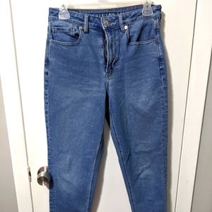 AE mom jeans stretch